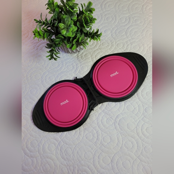 MOD | Retractable Portable Pet Bowl | Travel Double Dish | Pink - Picture 5 of 5
